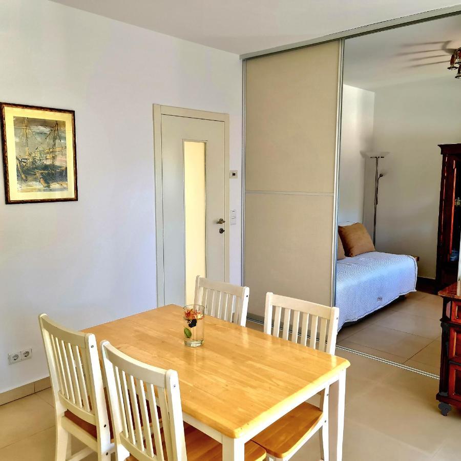 Apartmani Val Пула Екстериор снимка