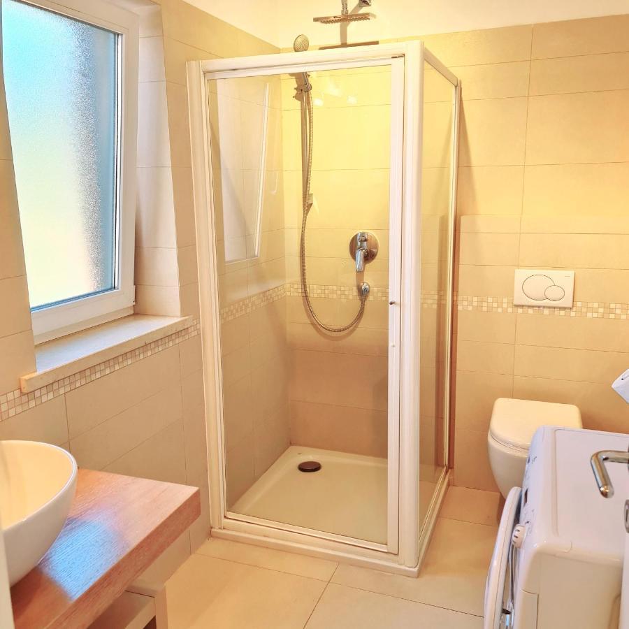 Apartmani Val Пула Екстериор снимка