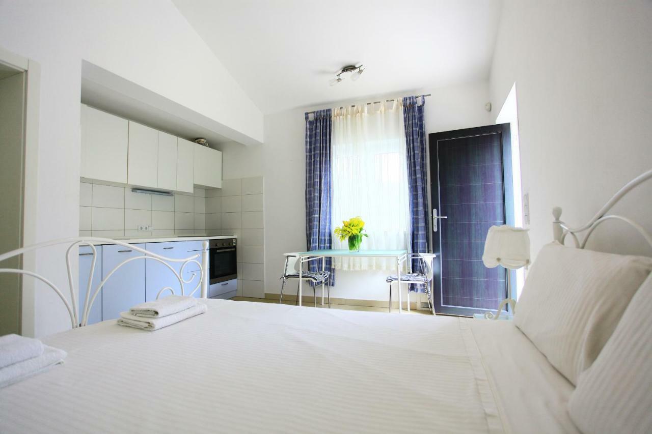 Apartmani Val Пула Екстериор снимка